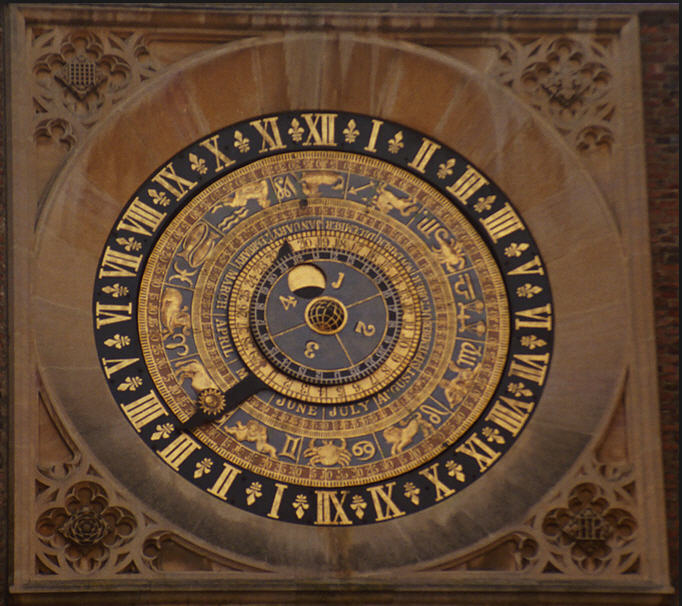 Astronomical clock at Hampton Court Palace (tudorhistory.org).